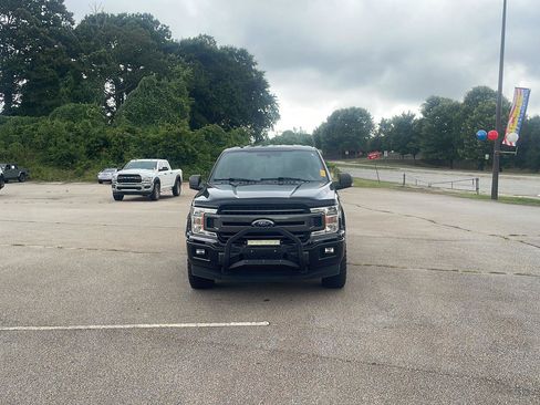 Used 2018 Ford F150 XLT w/ Equipment Group 302A Luxury AWD/4WD image 2