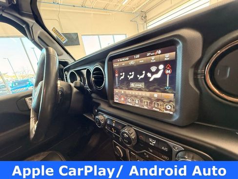 Certified 2022 Jeep Gladiator Overland image 32