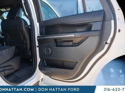 Used 2021 Ford Expedition XLT AWD/4WD image 23