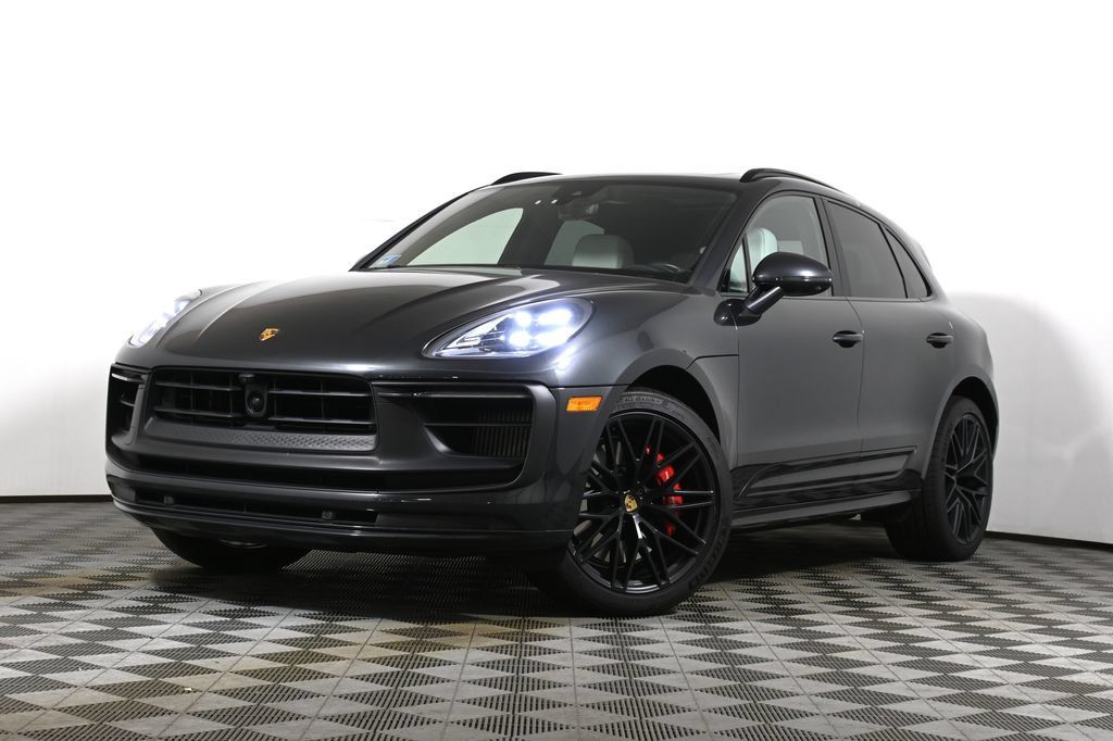 Used 2024 Porsche Macan GTS AWD/4WD image 1