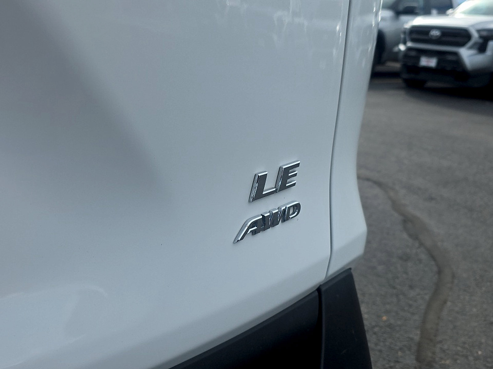 Certified 2024 Toyota RAV4 LE AWD/4WD image 24
