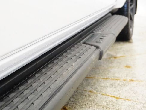 Used 2022 RAM 1500 Laramie image 12