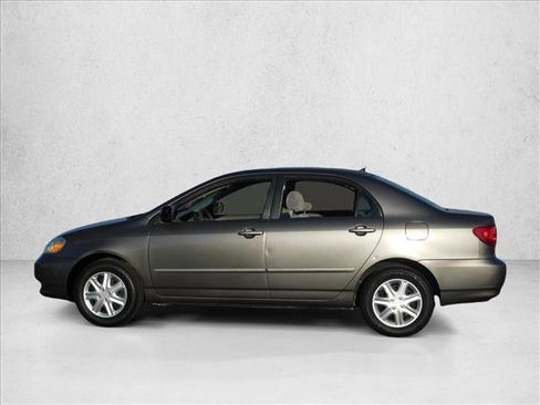 Used 2004 Toyota Corolla LE image 8
