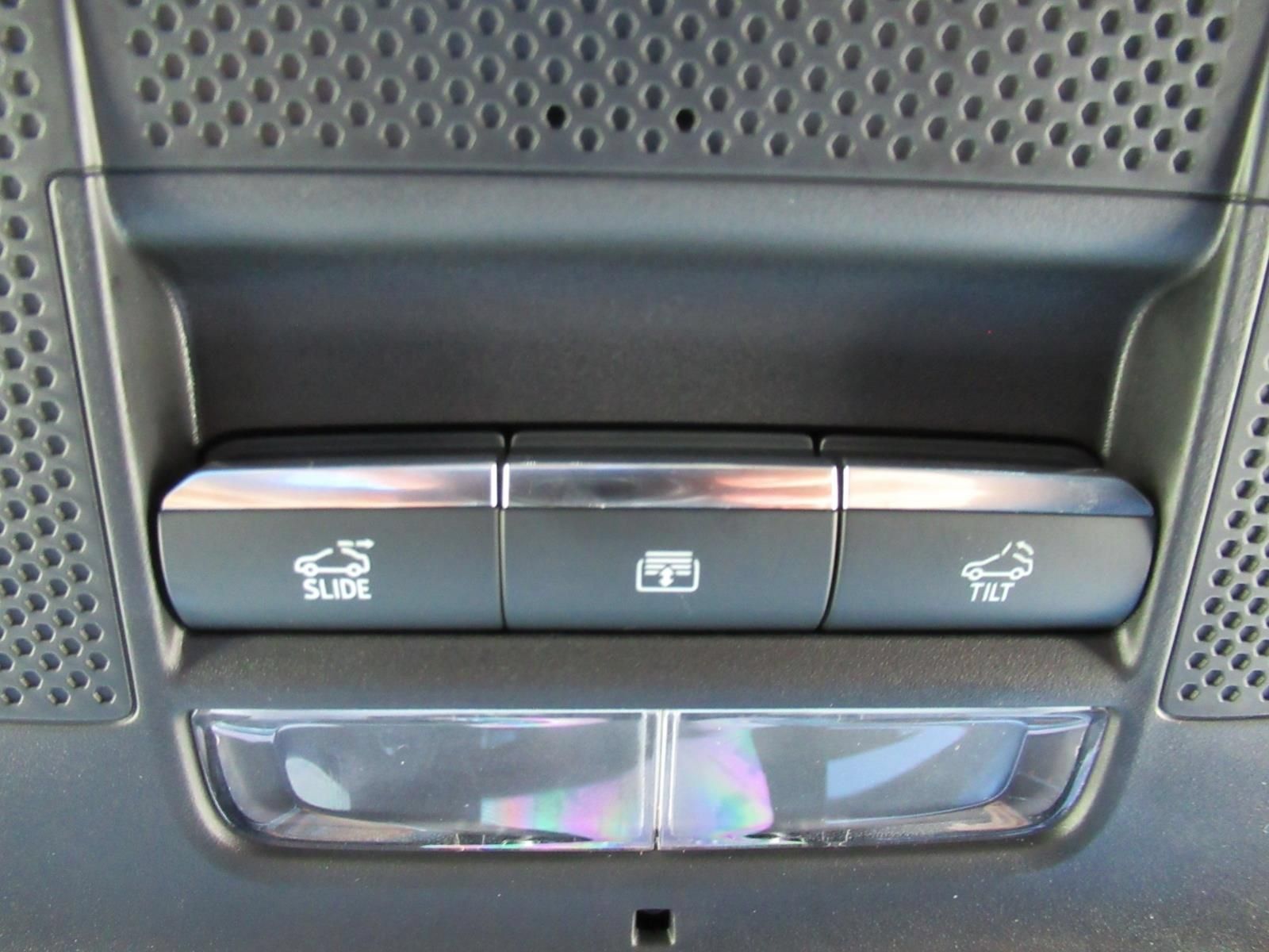 Used 2026 Chevrolet Equinox RS w/ Safety and Technology Package FWD image 31
