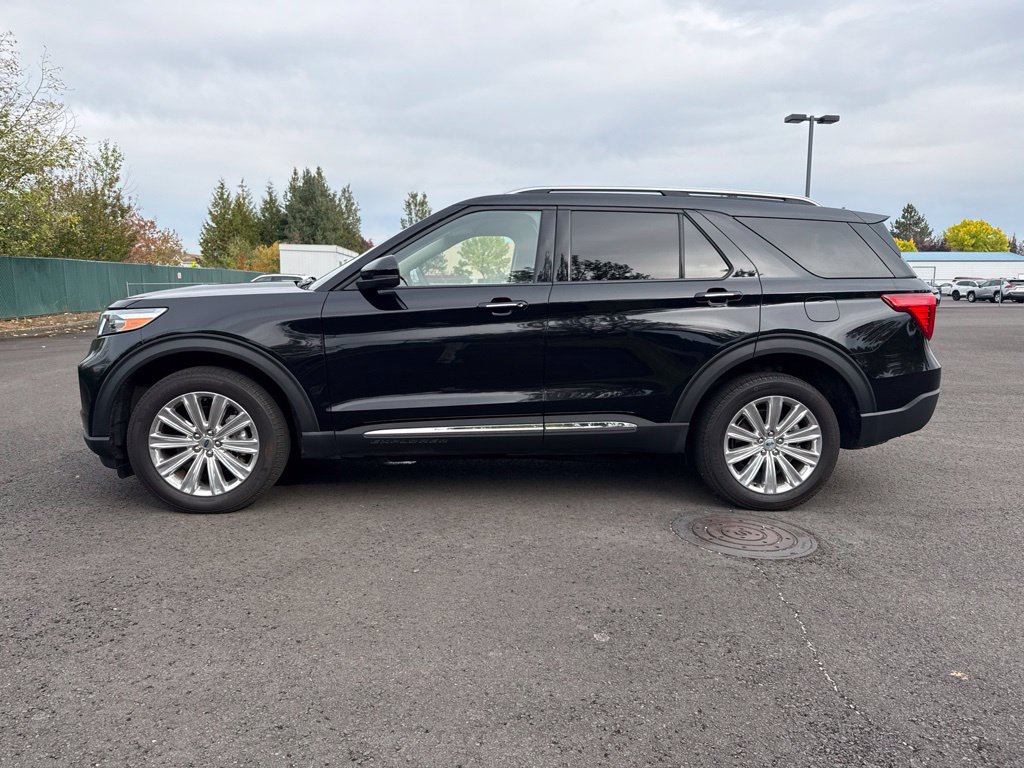 Used 2022 Ford Explorer Limited w/ Hybrid Equipment Group 310A AWD/4WD image 4