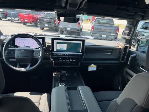 New 2025 GMC Hummer EV 3X w/ LPO, Dark Essentials Package image 26