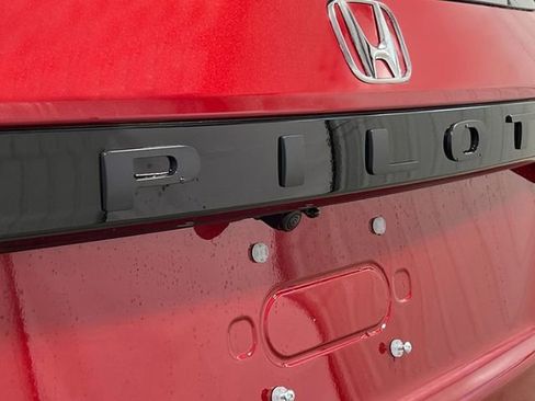 New 2025 Honda Pilot TrailSport image 6