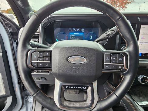 Used 2024 Ford F450 Platinum w/ FX4 Off-Road Package image 16