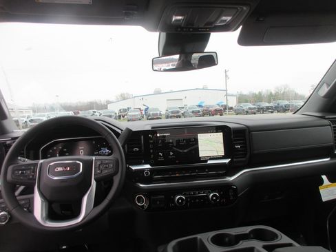 New 2026 GMC Sierra 1500 Elevation image 15