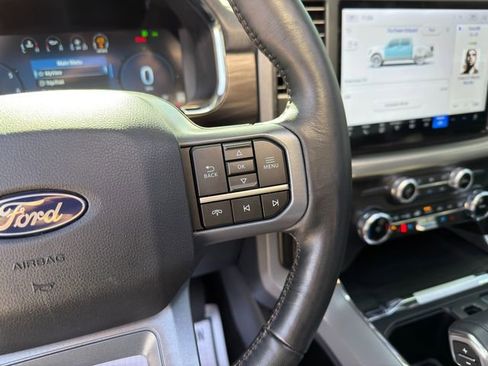 Used 2024 Ford F150 Lariat w/ FX4 Off-Road Package image 46