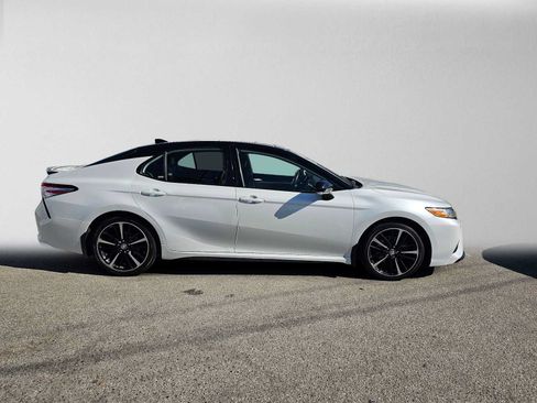 Used 2020 Toyota Camry XSE w/ Navigation Package FWD image 2