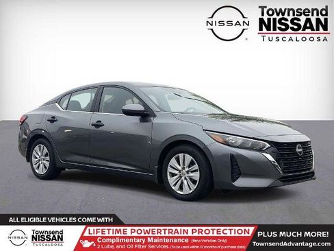 Certified 2025 Nissan Sentra S image 1