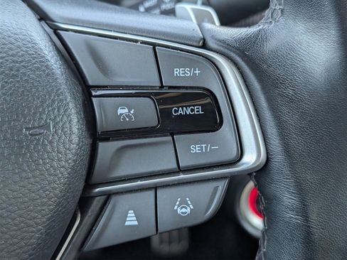 Used 2022 Honda Accord Sport image 15