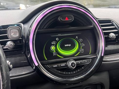 Used 2017 MINI Cooper Clubman image 15