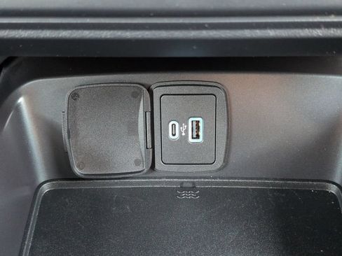 Used 2024 Ford Bronco Black Diamond AWD/4WD image 23