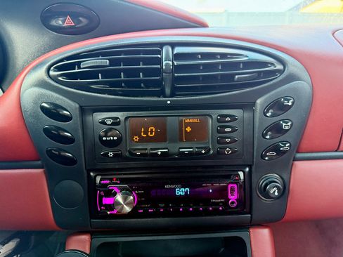 Used 1998 Porsche Boxster image 24