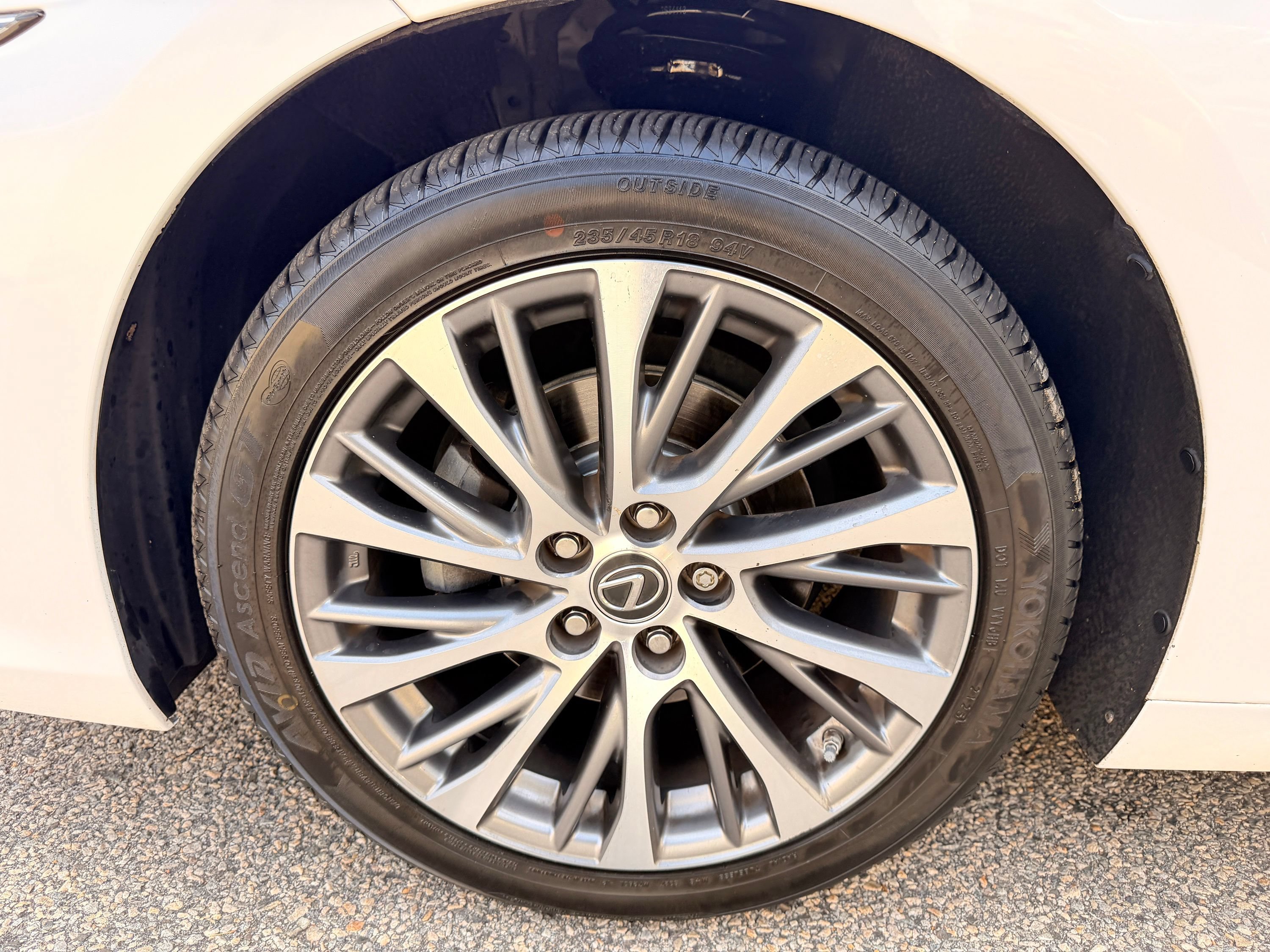 Used 2020 Lexus ES 350 w/ Premium Package FWD image 37