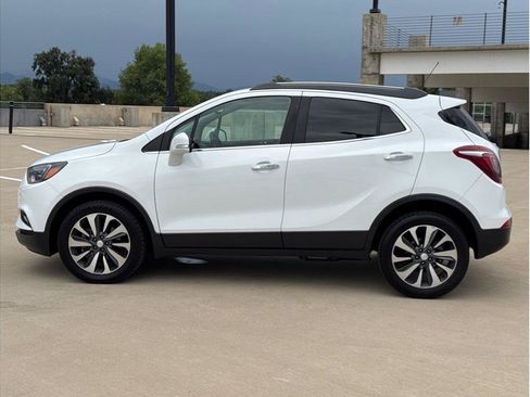 Used 2019 Buick Encore Essence AWD/4WD image 4