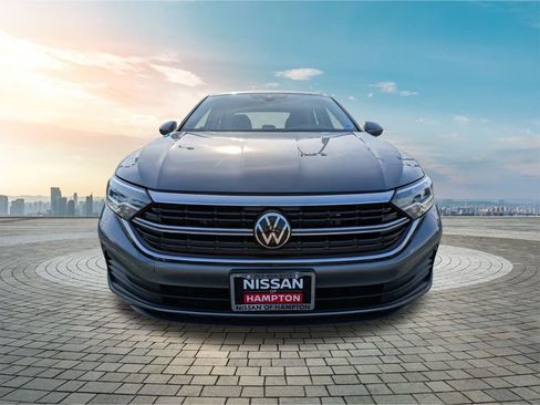Used 2024 Volkswagen Jetta S image 10
