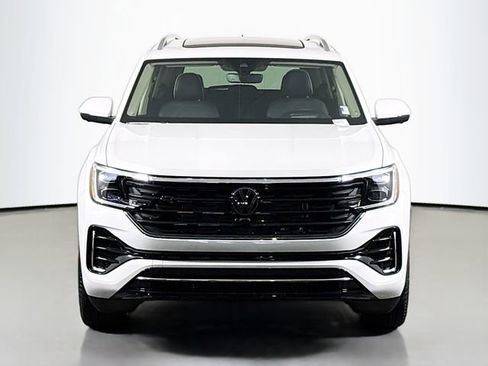 New 2026 Volkswagen Atlas SEL Premium R-Line AWD/4WD image 2