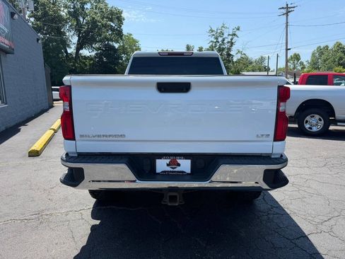 Used 2020 Chevrolet Silverado 2500 LTZ AWD/4WD image 7