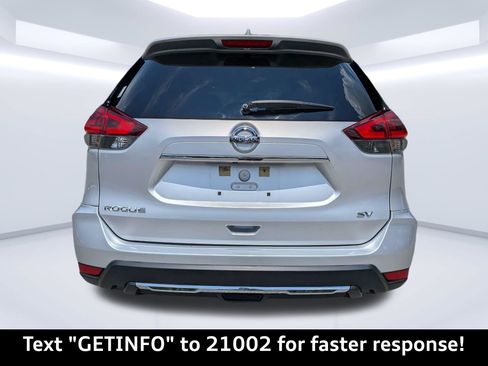 Used 2018 Nissan Rogue SV FWD image 4