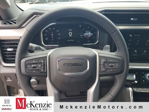 New 2026 GMC Sierra 1500 Denali w/ Denali Reserve Package AWD/4WD image 11