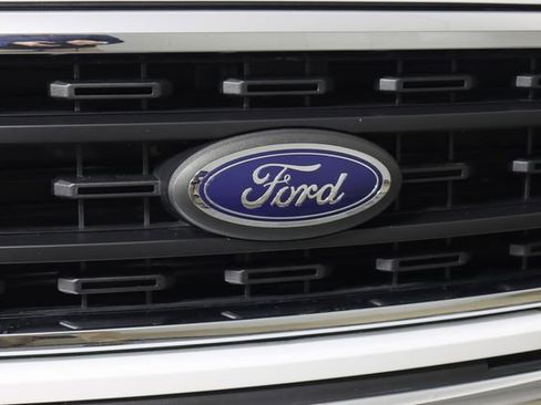 Certified 2022 Ford F150 XLT image 16