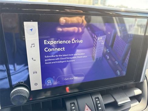 Used 2024 Toyota RAV4 XLE Premium image 18