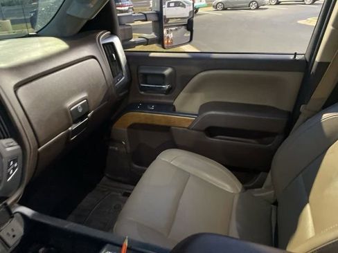 Used 2015 Chevrolet Silverado 3500 LTZ w/ Duramax Plus Package AWD/4WD image 7