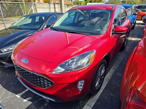 Used 2022 Ford Escape SEL image 17