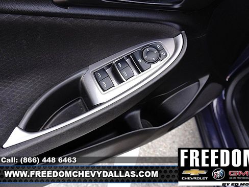 Used 2025 Chevrolet Malibu LT FWD image 33
