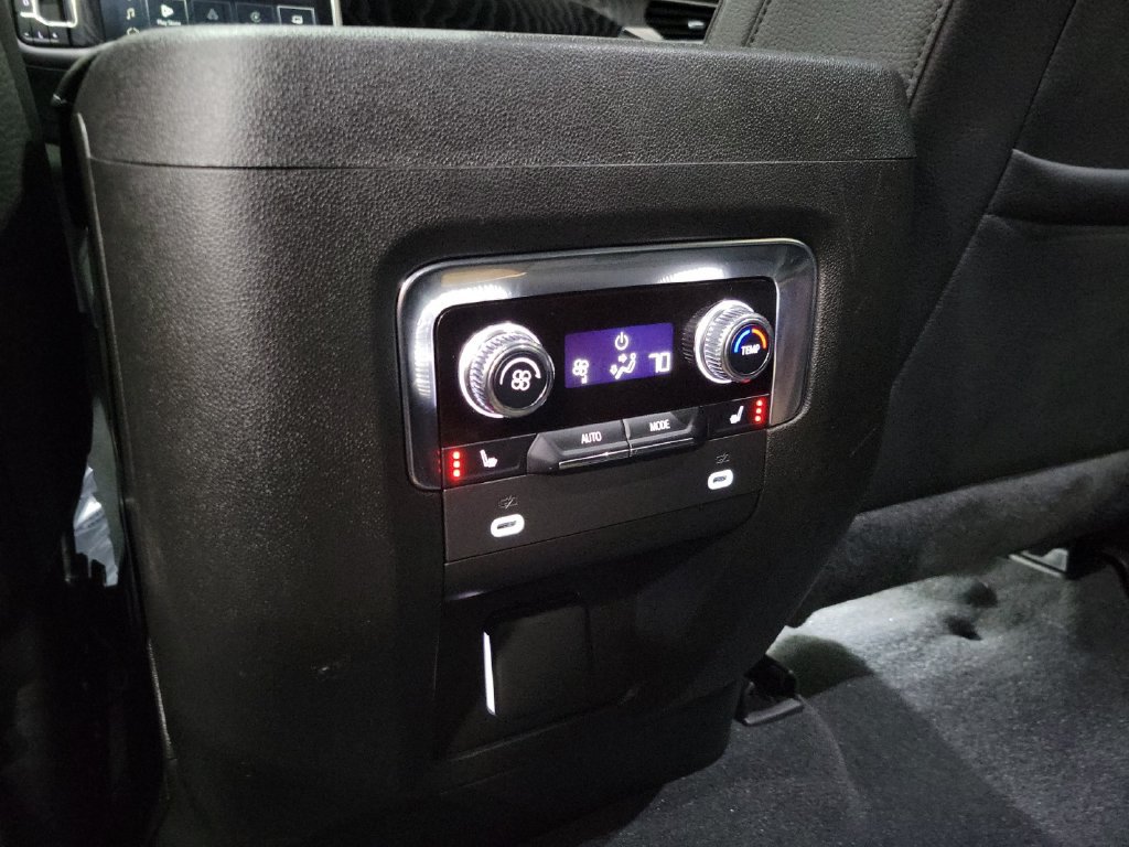Used 2024 GMC Yukon XL Denali w/ Max Trailering Package AWD/4WD image 23