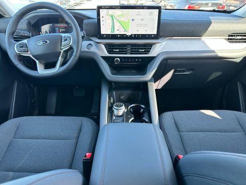 New 2026 Ford Explorer Active image 5