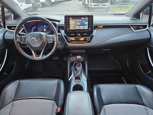 Used 2020 Toyota Corolla XSE image 31