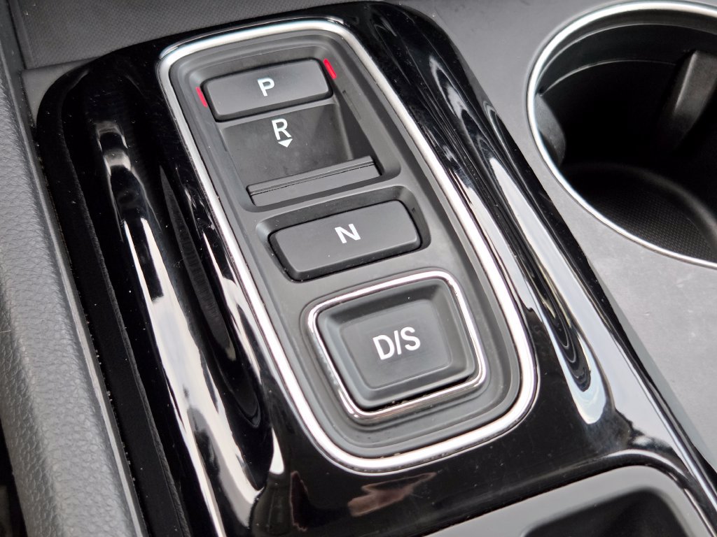 Certified 2024 Honda Pilot LX image 34