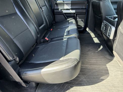 Used 2016 Ford F150 Lariat w/ Equipment Group 502A Luxury image 15