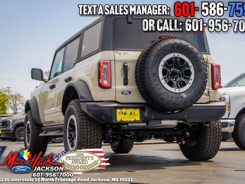 New 2026 Ford Bronco Badlands image 37