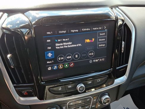 Certified 2021 Chevrolet Traverse RS AWD/4WD image 19