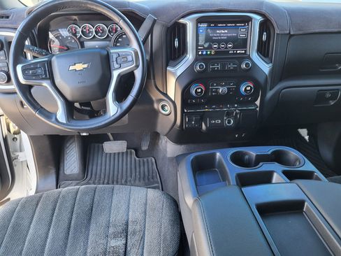 Used 2020 Chevrolet Silverado 1500 LT w/ All-Star Edition image 18