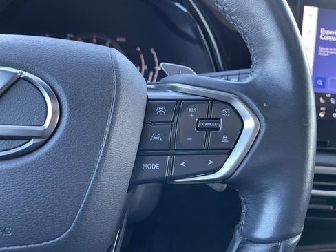 Used 2023 Lexus RX 350 Premium image 16