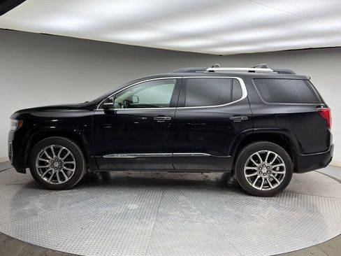Used 2023 GMC Acadia Denali w/ Denali Technology Package image 2