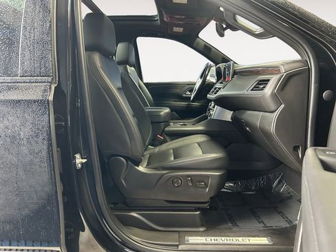 Used 2022 Chevrolet Tahoe Z71 w/ Z71 Off-Road Package image 10