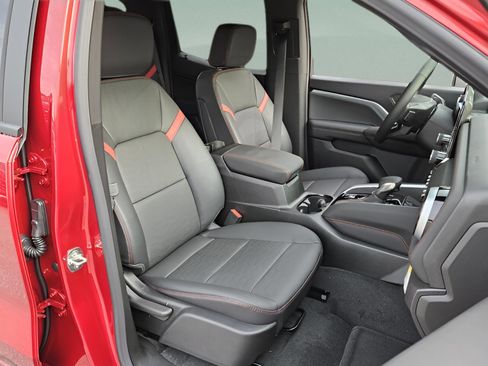 New 2026 Chevrolet Colorado Z71 w/ Technology Package image 17