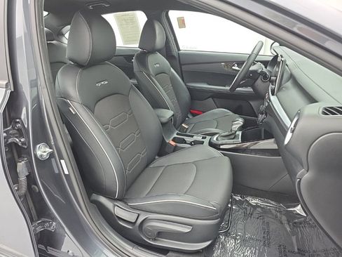 Used 2024 Kia Forte GT-Line FWD image 39