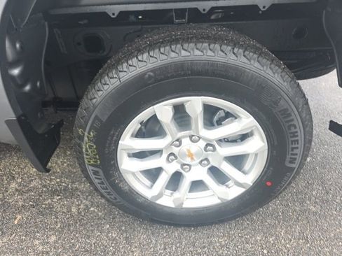 New 2026 Chevrolet Silverado 1500 LT image 9