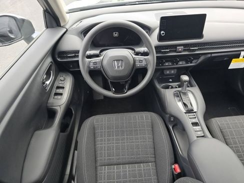 New 2026 Honda HR-V LX image 12