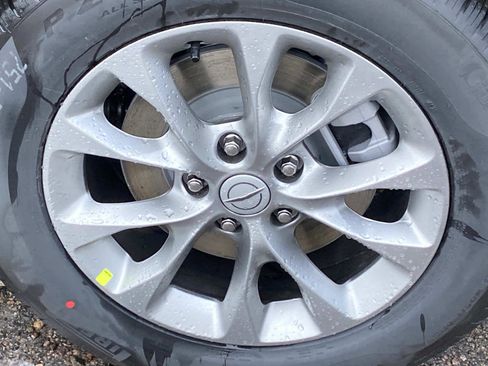 New 2026 Chrysler Pacifica Select image 6