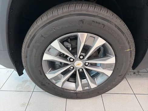 New 2026 Chevrolet Equinox LT FWD image 14