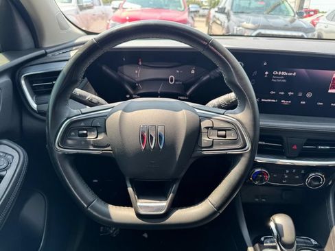 Used 2025 Buick Encore GX Sport Touring FWD image 12